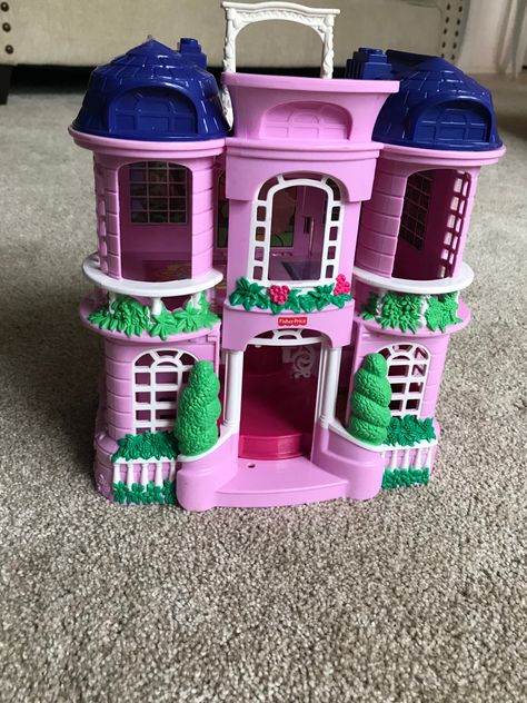 Make Your Own Haunted Dollhouse – Boujee on a Budget Design Haunted Dollhouse Interior Diy, Haunted Dollhouse Makeover, Haunted Doll Houses, Doll House Into Haunted House, Dollhouse Makeover Halloween, Halloween Dollhouse Makeover, Doll House To Haunted House, Haunted Doll House Diy, Spooky Dollhouse Diy