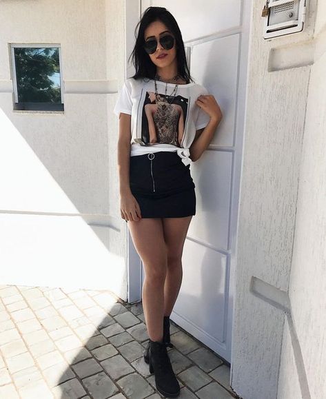 Outfits para las fresitas que les gusta el perreo Tumblr Summer Outfits, Summer Grunge Outfits, Look Grunge, Outfit Trends, Pinterest Fashion, Casual Summer Dresses, Inspiration Mode, Looks Style, Ladies Dress Design