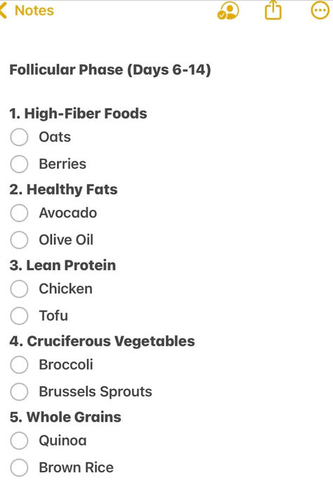 This chart illustrates the concept of cycle syncing with foods, showing how different phases of the menstrual cycle—menstrual, follicular, ovulatory, and luteal—benefit from specific nutrients. It suggests iron-rich foods during the menstrual phase, fresh fruits and lean proteins in the follicular phase, high-fiber foods and healthy fats in the ovulatory phase, and magnesium-rich foods and complex carbs during the luteal phase, supporting overall hormonal balance and well-being Ovulation Phase Foods, Follicular Phase Foods, Ovulatory Phase, Cycle Phases, Menstrual Phase, Follicular Phase, Luteal Phase, Magnesium Rich Foods, Cycle Syncing