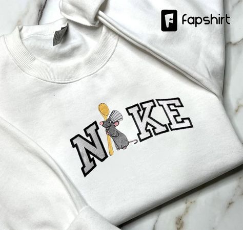 Y2k Embroidery, Nike Crewneck Sweatshirt, Embroidery Crewneck, Disney Princess Movies, Clothing Aesthetic, Nike Crewneck, Disneyland Shirts, Diy Sweatshirt, Embroidery Hoodie