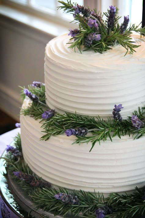 rosemary and lavendar Irish Wedding Cake Ideas, Celtic Wedding Cake, Chocolate Ganache Frosting Recipe, Ganache Recipe Frosting, Scottish Wedding Cakes, Cake Chocolate Ganache, Wedding Cakes Chocolate, Lavender Wedding Cake, Chocolate Ganache Frosting