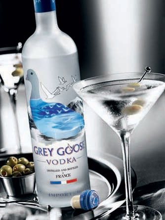 Dream Bars, Grey Goose Vodka, Gentleman Jack, Bar Stock, Grey Goose, Brain Food, Adult Drinks, 2 Ingredients, Mixology