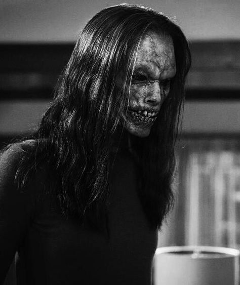 Grimm - Hexenbiest Grimm Hexenbiest, Grimm Series, Grimm Tv, Grimm, Long Hair Styles, Tv, Hair Styles, Hair, Beauty