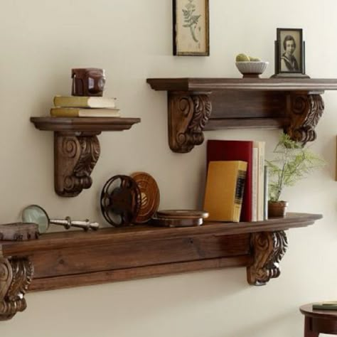 Pottery Barn Shelves, Woodworking Plans Shelves, Corbel Shelf, Living Room Decor Indian, Casa Country, Shelf Furniture, Wood Furniture Design, Casa Vintage, Pooja Room