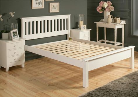 Shaker Style Bedroom, White Wood Bed, Shaker Bedroom, Beds Wood, Bedroom Furniture White, Wood Bedroom Decor, Wood Bed Frame Diy, Wood Walls Bedroom, White Metal Bed