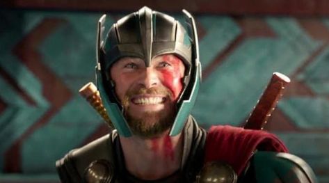 These Hilarious Thor: Ragnarok Quotes Also Make Perfect Instagram Captions https://www.sweetyhigh.com/read/thor-ragnarok-instagram-quotes-022818 Thor Ragnarok 2017, Toni Stark, Pepper Potts, Chris Hemsworth Thor, Carol Danvers, Marvel Photo, Peggy Carter, Fell Asleep, Hulk Hogan