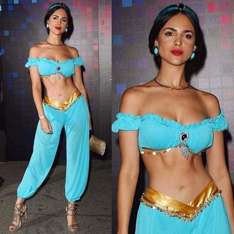 Jasmine Halloween Costume, Look Disco, Princess Jasmine Costume, Halloween Coustumes, Holloween Costume, Eiza Gonzalez, Disney Cosplay, Halloween Costume Outfits, Fantasias Halloween