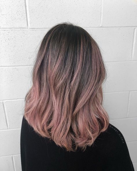 💓💖💕 #momshair #mommylove #mommyhair #quartzpink Pastel Pink Balayage, Rose Gold Hair Brunette, Pink Balayage, Balayage Ombré, Balayage Hair Dark, Quartz Pink, Brunette Balayage Hair, Hair Color Pink, Balayage Hair Blonde