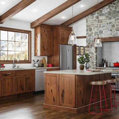 Buy Upton Brown Shaker Kitchen Cabinets - Call Us or Order Online! Kitchen Cabinets Shaker Style, Timeless Kitchens, Slab Cabinets, Grey Shaker Kitchen, 10x10 Kitchen, Brown Kitchen Cabinets, Free Kitchen Design, Rta Kitchen Cabinets, Rustic Kitchen Cabinets