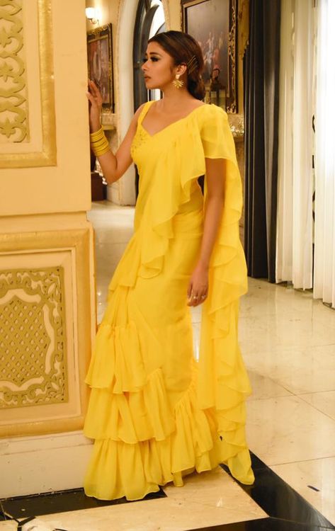 Yellow Ruffle Saree For Haldi, Yellow Ruffle Saree, Saree For Haldi, Exclusive Saree Blouse Designs, Saree Yellow, Indian Wardrobe, Saree Gowns, Lavanya Tripathi, Stylish Saree