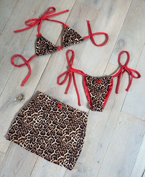 🐆🍒 Leopard print with a pop of red - 3 piece set. #leopard #red #swimwear #swim #holidayfashion #holidayoutfits #ibiza #marbella #spain #summerstyle Red Swimwear, Marbella Spain, Pop Of Red, Red Leopard, Red Accents, Marbella, Holiday Fashion, Holiday Outfits, Leopard Print