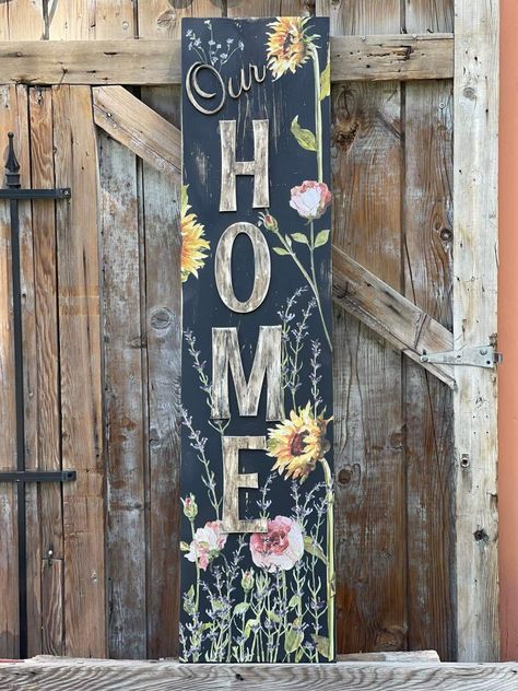 Daisy Porch Sign, Painting Boards Ideas Wood Signs Front Porch, Porch Boards, Door Stand, Porch Leaners, Plank Art, Garden Fence Art, Wood Yard Art, Easy Flower Painting