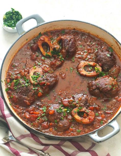 Pork Osso Bucco Recipe, Veal Osso Bucco, Short Rib Beef Stew, Osso Bucco Recipe, Short Rib Stew, Beef Shank Recipe, Osso Buco Recipe, Veal Shank, Slow Cooker Beef Stroganoff