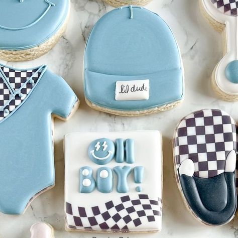 a Dancing Baker on Instagram: "Oh boy! A baby’s on the way!  #customcookies #logocookies #dallascookies #cookie #cookieart #cookiedesign #cookiesofinstagram #cookiedecorator #dessert #food #foodie #foodblogger #baker #bake #sweet #sweets #nomnom #nomnomnom #sugar #cookiedecorating #cookieartist #vans #offthewall #babyshower #babyshowercookies" Oh Boy Baby Shower Cookies, Vans Baby Shower, Baby Boy Cookies, Baby Vans, Plaque Cookies, Baby Cookies, Baby Shower Cookies, Cookie Art, Baby Sprinkle