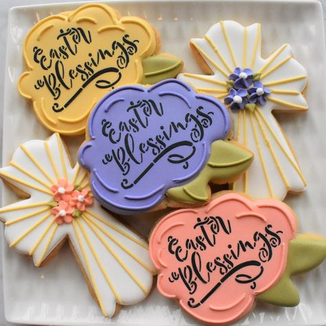 Easter Blessings Kit – The Flour Box Easter Sugar Cookies Decorated, Fancy Cross, Cross Cookies, Cookie Decorating Kit, Flooding Cookies, Cookie Decorating Kits, Rose Cookies, Easter Sugar Cookies, Cookie Kit