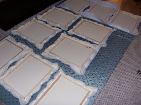 Diy Panel Headboard Upholstered, Diy Padded Headboard, Canvas Headboard, Headboard Tiles, Padded Wall Panels, Diy Fabric Headboard, Texture Walls, Gossip Girl Style, Cheap Diy Headboard