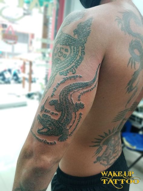 Muy Thai Tattoo, Crocodile Sak Yant, Crocodile Arm Tattoo, Thai Crocodile Tattoo, Thai Tattoos Men, Sak Yant Crocodile, Sak Yant Chest Tattoo, Thai Arm Tattoo, Thai Chest Tattoo