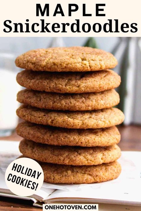 Maple Snickerdoodles are a delicious cookie that is fondly reminiscent of the holiday season. With its swirls of cinnamon and maple taste, this cookie is a staple of holiday desserts, whether served with a glass of eggnog, or part of a delicious Christmas cookie platter. Old Fashion Recipe, Mrs Fields Cookies, Snickerdoodles Cookies, Cookies From Scratch, Snickerdoodle Recipe, Snickerdoodle Cookies, Snickerdoodle Cookie Recipes, Gingerbread Recipe, Navy Wife