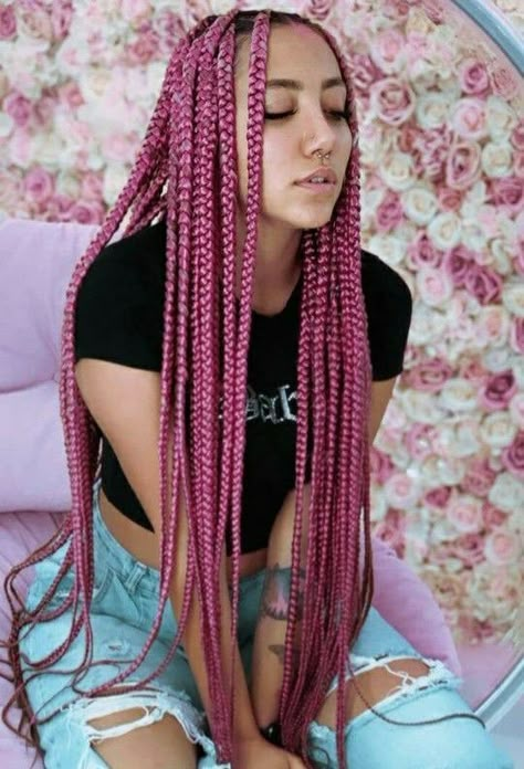 Wavy Hair Oval Face, Goddess Braids Pink, Layers Wavy Hair, Pink Box Braids, Braids Pink, Woman Short Hair, Hair Oval Face, Pink Braids, Haircuts With Layers