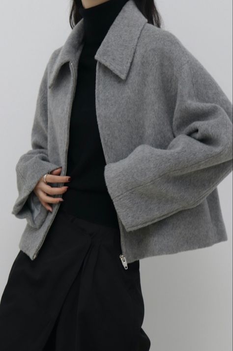 Gray Jacket Outfit, Minimal Style Outfits, Jacket Ideas, Fashion Mistakes, Oversized Jacket, 가을 패션, Korean Outfits, Mode Inspiration, Lookbook Outfits