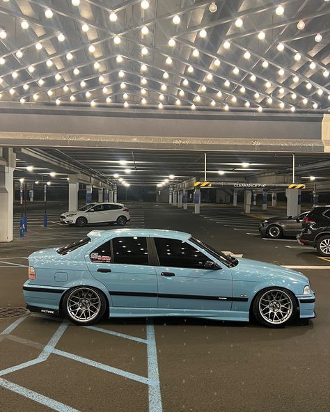 E36 Modified, Bmw E36 Sedan, E36 Sedan, Bmw Old, Bond Cars, E36 M3, Dream Cars Bmw, Bmw E34, Sedan Cars