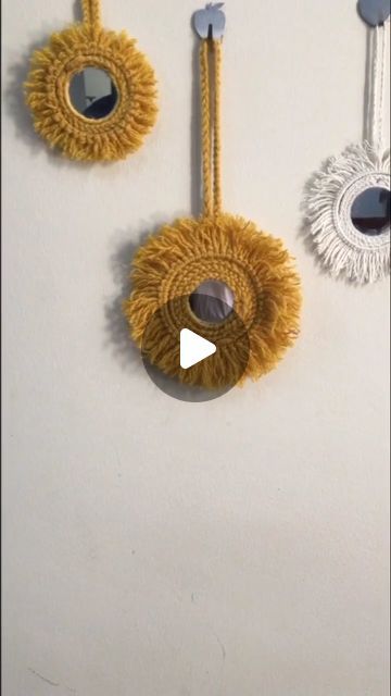 crafting on Instagram: "Thread woolen merror 🦋★ Diy Craft Maker 🎀   #craftlover #instadaily #instagramhub #merror #artist #artoninstagram #drafting #wallart #walldecoration #decor #trending #intags #shop #diycrafts #indian #india #painting #homedecoration #craftshow #craftshop #artoninstagram #instagramreels #viral #followforfollowback #likes #diyvideos #instatrend" Woolen Thread Craft Ideas, Indian Wall Decor, Knitting & Crochet Tools, Woolen Craft, Macrame Thread, India Painting, Craft Decorations, Mini Macrame, Crochet Tools