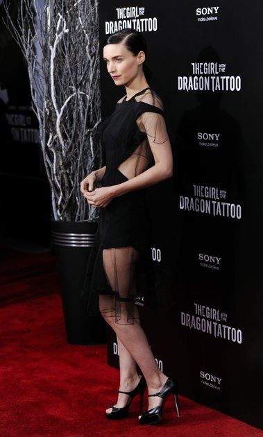 That dress is impeccable Lizbeth Salander, Mara Sisters, Rooney And Kate Mara, Girl With The Dragon Tattoo, Lisbeth Salander, Noomi Rapace, Film Lab, The Girl With The Dragon Tattoo, Kate Mara