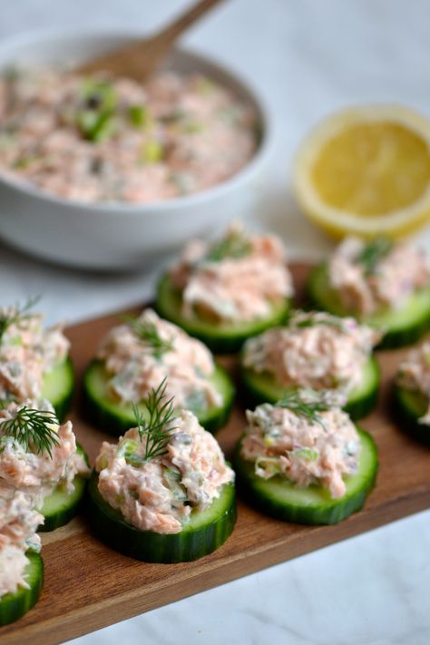 Poached Salmon Spread (Paleo, Whole30, Dairy Free, SCD Legal) Salmon Rillettes, Salmon Dip Recipes, Salmon Recipes Oven, Canapes Faciles, Salmon Cucumber, Salmon Spread, Smoked Salmon Cream Cheese, Canned Salmon Recipes, Salmon Appetizer