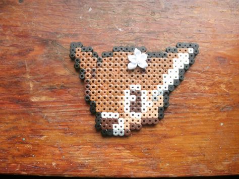 Cute Deer Face Perler Beads by GinnysGeekyGoodies Deer Perler Beads Pattern, Perler Bead Deer, Deer Perler Beads, Hama Beads Animals, Knit Chart, Deer Face, Pixel Beads, Easy Perler Beads Ideas, Perler Art