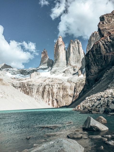 Paisaje. Patagonia. Chile Aesthetic, Punta Arenas, Patagonia Chile, Dark Materials, Travel America, His Dark Materials, South America Travel, Travel Board, Latin America