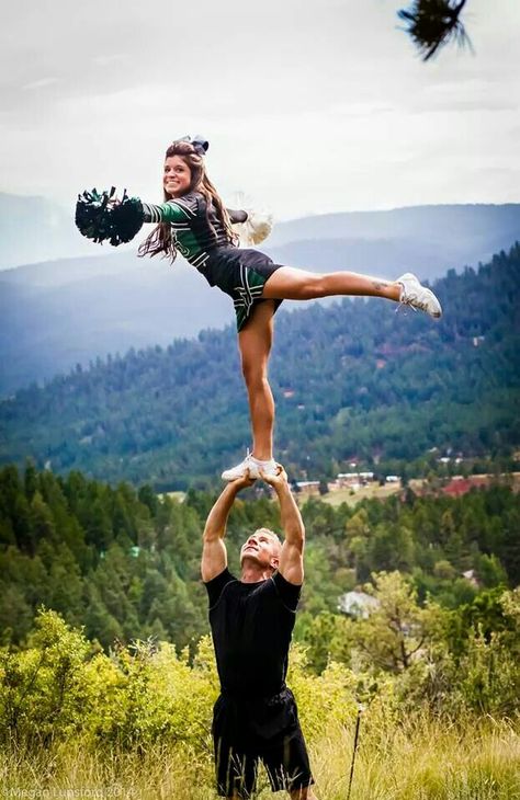 Doing my partner stunting aerobesque for my senior cheer pictures!:) Cheer Stunt Pictures, Stunt Pictures, Partner Stunts, Cheer Leading, Cheer Pictures, My Partner, Senior Photos, Cheerleading, Fun Sports