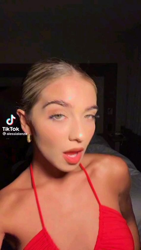 Uscito un po' male//: credo che pubblicherò video così per un po' Tik Tok, Knowing You, Influencer, I Know