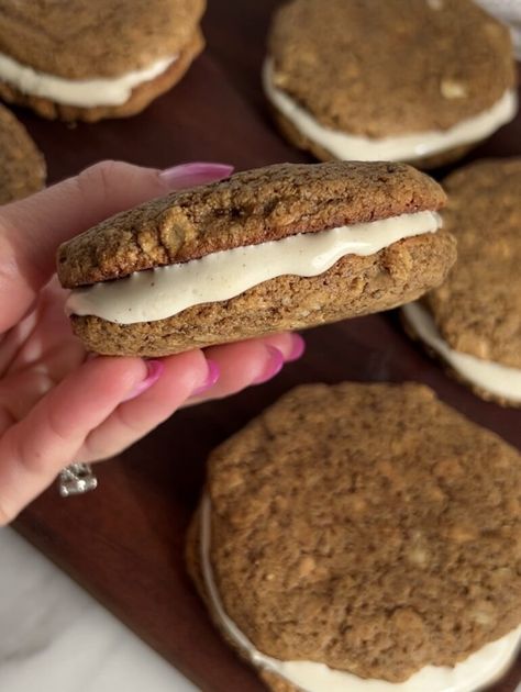 Grain Free Flour Blend, Oatmeal Cream Pie, High Protein Gluten Free, Homemade Marshmallow Fluff, Kid Foods, Homemade Marshmallow, Protein Oatmeal, Oatmeal Cream Pies, Pumpkin Pie Smoothie