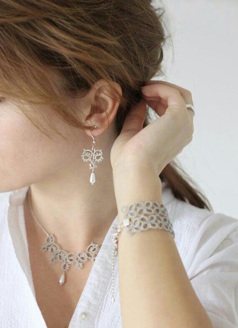 Tatted Jewelry, Silver Bridal Jewellery, Tatting Necklace, Tatting Earrings, Tatting Tutorial, Braid Jewelry, Pearl Gray, Simple Hoop Earrings, Tatting Jewelry