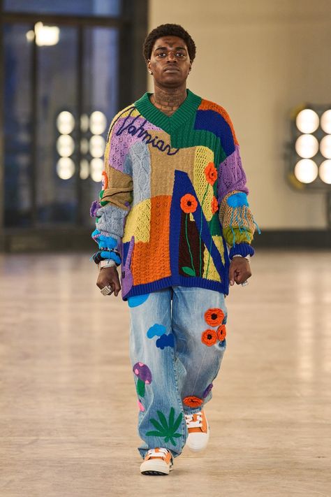 Coogi Sweater, Luxury Menswear, Kodak Black, Street Fashion Men Streetwear, Mens Luxury Fashion, Streetwear Men Outfits, Mode Inspiration, Crochet Fashion, Colorful Fashion