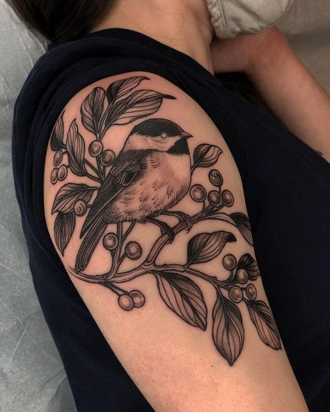 Black And White Bird Tattoo, Tattoo Chickadee, Flying Chickadee Tattoo, Tiny Chickadee Tattoo, Chickadee Tattoo Traditional, Chickadee Drawing Tattoo Ideas, Black Cap Chickadee Tattoo, Black Capped Chickadee Tattoo, Chickadee Tattoo