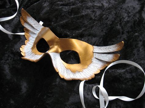 mask Angel Mask, Diy Masquerade Mask, Mask Project, Demon Costume, Art Masks, Ball Ideas, Butterfly Mask, Mask Ideas, Angel Costume