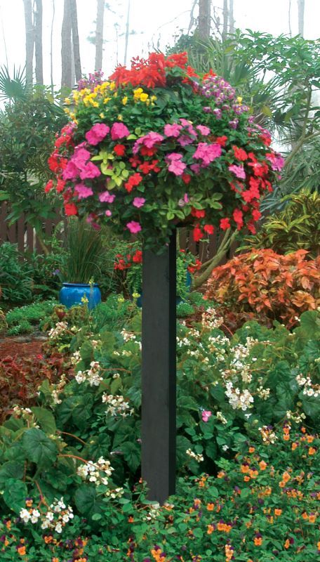 Border Columns, Basket Planters, Flower Baskets » Side Planting Post Planters, Plant Hanging Ideas, Flower Tower Ideas, Ladder Ideas, Vertikal Garden, Porch Flowers, Plant Hanging, Flower Tower, Hanging Ideas