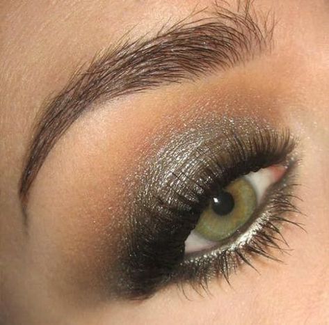 Grey Smokey Eye, Hazel Green Eyes, Eyeshadow For Green Eyes, Grey Eyeshadow, Hazel Eye Makeup, Makeup Steps, Makeup Looks For Green Eyes, Girl With Green Eyes, Best Wedding Makeup