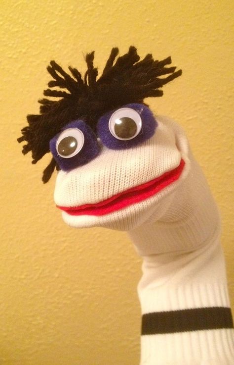 Fancy Socks, Felt Glue, Sock Puppet, Puppets For Kids, Puppets Diy, Create Your Own Character, Cardboard Toys, Sock Puppets, Sock Dolls