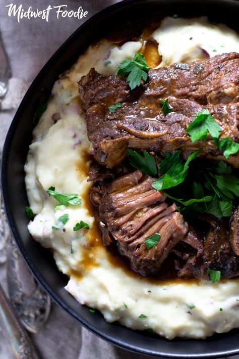 Slow Cooker Braised Short Ribs, Beer Braised Short Ribs, Beer Braised Beef, Braised Beef Short Ribs, Short Ribs Recipe, Braised Short Ribs, Beef Short Ribs, Braised Beef, Beef Ribs