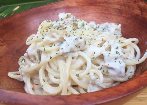 Spaghetti with Clam Sauce #allrecipes, #allrecipesallstars, #cook2follow Clam Sauce Recipe, White Clam Sauce, Cooking Onions, Clam Sauce, Clam Recipes, Pasta Sauce Recipes, Fresh Pasta, Seafood Dishes, Banana Bread Recipes