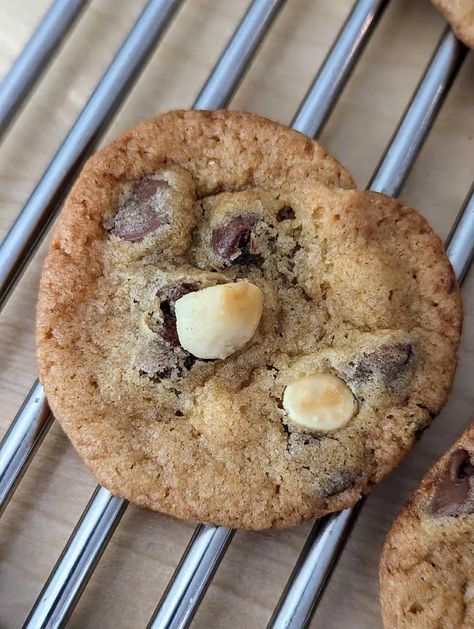 Donna Kelce's Chocolate Chip Cookies - Cookie Madness Recipe Cookies, Best Chocolate Chip Cookies Recipe, Best Chocolate Chip Cookies, Best Chocolate Chip, Chocolate Chip Cookies Recipe, Homemade Sweets, Cream Cheese Cookies, Choc Chip Cookies, Chocolate Chip Cookie Recipe