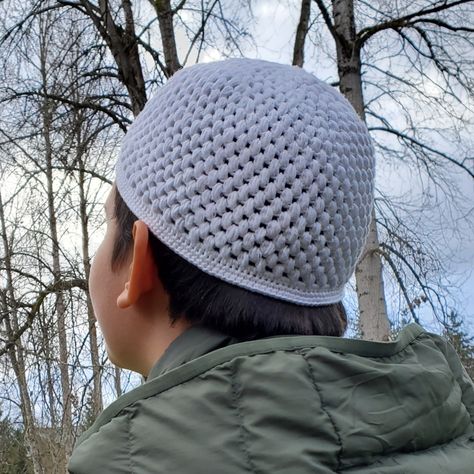 Pattern: Fair and Simple Kufi – Muslim Stitchcraft Chemo Caps Pattern, Hat Patterns Free, Crochet Hat Free, Cap Patterns, Crochet Hats Free Pattern, Crochet Cap, Crochet Fashion Patterns, Sport Weight Yarn, Fun Crochet Projects