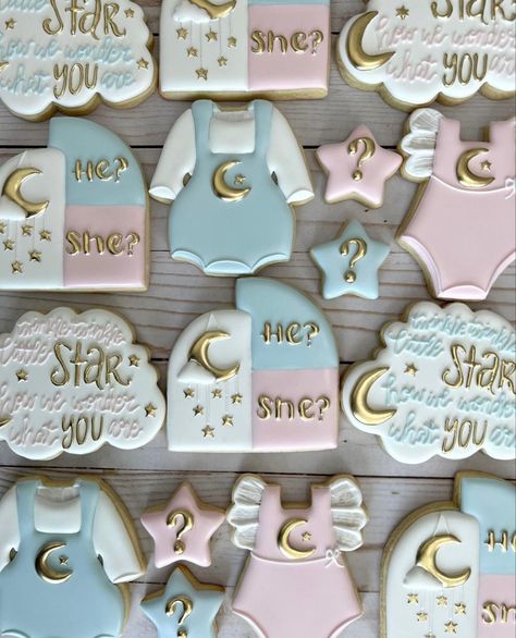 2023 Gender Reveal Ideas, Twinkle Twinkle Gender Reveal Decoration, Stars Gender Reveal Party, Gender Reveal Moon And Stars Theme, Gender Reveal Ideas Twinkle Little Star, Space Gender Reveal, Twinkle Twinkle Little Star Gender Reveal, Twinkle Little Star Gender Reveal Ideas, Gender Reveal Twinkle Twinkle Theme