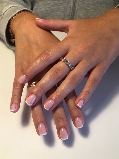 French Tip Nails Not Acrylic, French Nails Gel Short, French Squoval Nails, Biab French Nails, French Nails Biab, Short Biab Nails French, Gel French Tip On Natural Nails, French Nails On Natural Nail, Natural Nail French Manicure