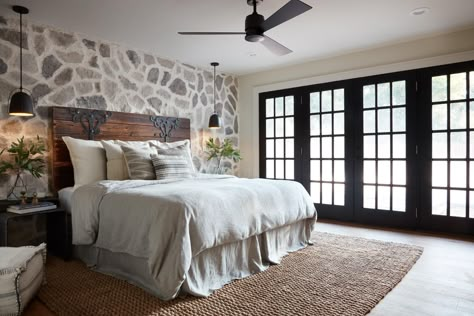 Joanna Gaines Bedroom Ideas Master Suite, Garage Room Conversion, Convert Garage To Bedroom, Garage Bedroom Conversion, Garage To Bedroom, Joanna Gaines Bedroom, Fixer Upper Bedrooms, Big Headboard, Garage Conversion Ideas