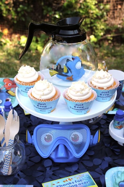 Finding Dory 2nd Birthday Party, Dory 1st Birthday Party, Dory Centerpieces Ideas, Finding Dory Party Ideas Decorations, Nemo And Dory Birthday Party Ideas, Nemo Birthday Party Food, Nemo 2nd Birthday Party, Pixar Birthday Party Ideas, Finding Nemo 1st Birthday