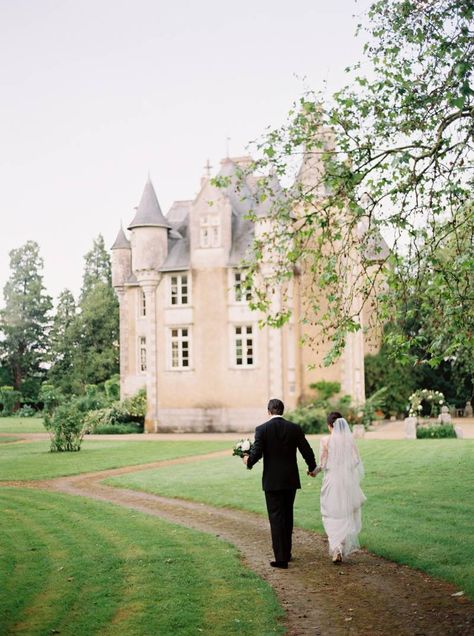 Romantic four-day wedding celebration in a French Chateau | France Weddings | Gallery | Item 21 via Magnolia Rouge Chateau Wedding Photography, Grace Images, Gifts For The Groom, French Weddings, Wedding Chateau, French Chateau Wedding, Beautiful Beach Wedding, Chateau Wedding, Chateau France