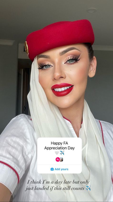 Emirates Cabin Crew Makeup, Emirates Makeup, Cabin Crew Makeup, Flight Attendant Makeup, Air Stewardess, Emirates Flights, Emirates Cabin Crew, Airline Uniforms, Flight Attendant Fashion